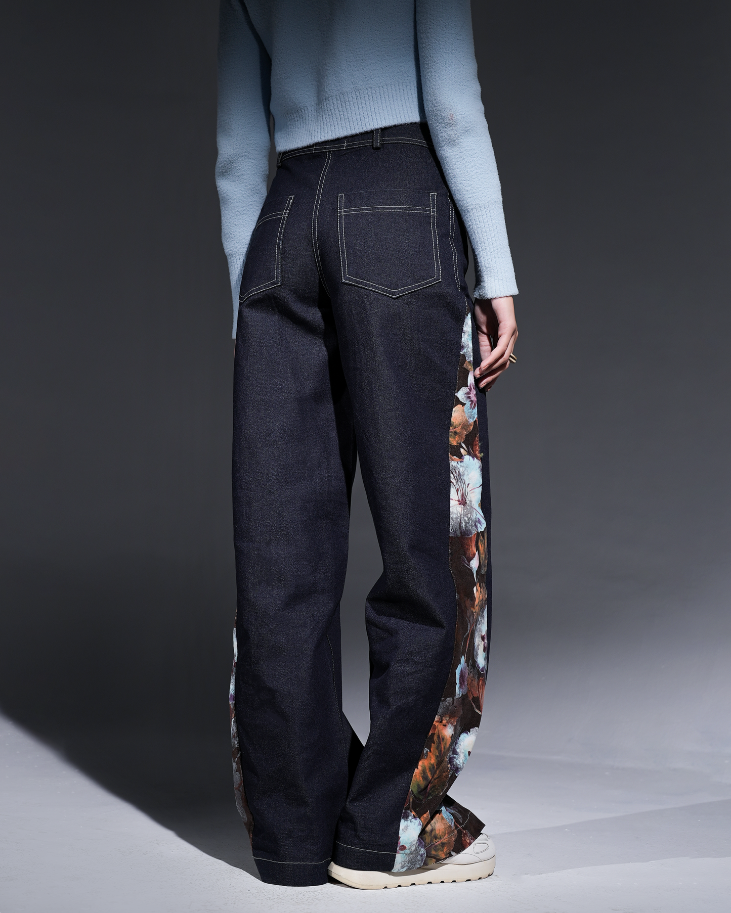 Wild denim pants